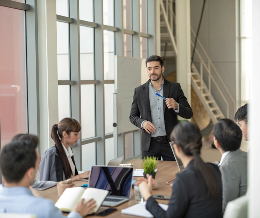 Expert Trainers and Mentors